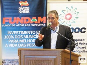 Read more about the article Governador apresenta Fundam 2 aos prefeitos da Ammoc