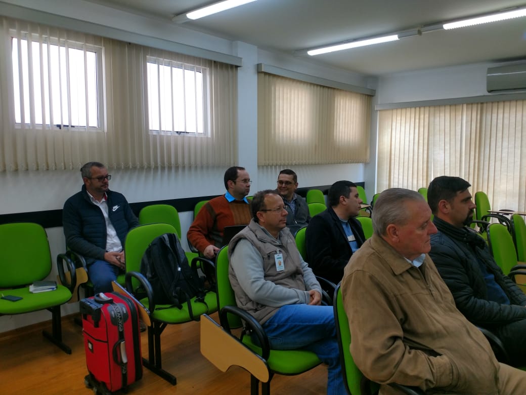 You are currently viewing Colegiado de Executivos das Associações de Municípios de Santa Catarina realizam a 3ª Reunião do Colegiado