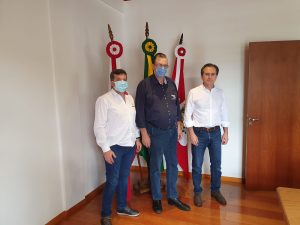 Read more about the article Colaborador da AMMOC visita o Município de Treze Tílias – SC