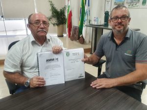 Read more about the article AMMOC entrega projetos ao Município de Joaçaba – SC