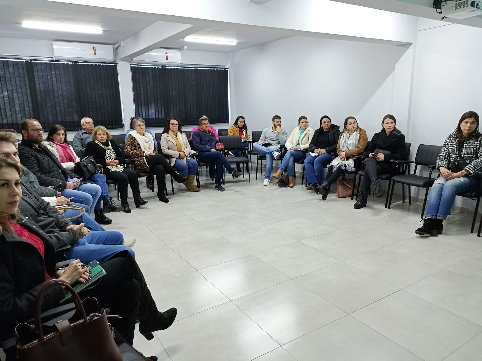 You are currently viewing Municípios pertencentes a AMMOC participam de palestra sobre o Código Tributário