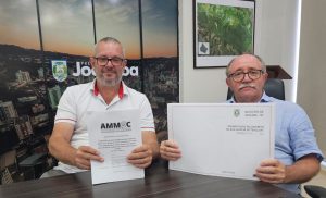 Read more about the article Administração de Joaçaba recebe projetos do Setor de Engenharia da AMMOC